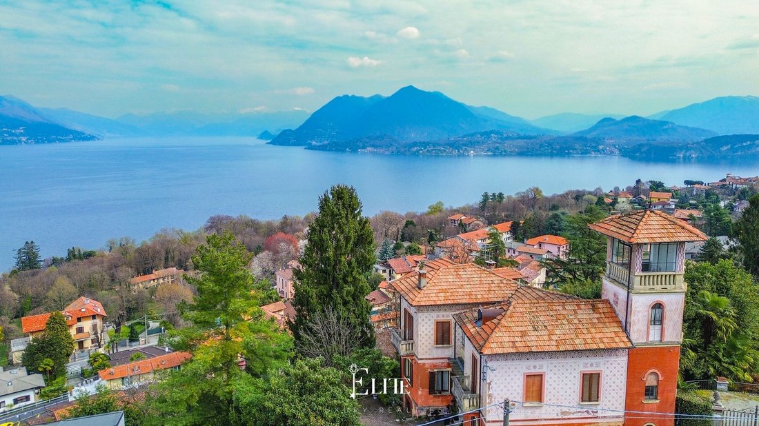 Villa in Stresa, Piedmont, Italy 1 - 17725676