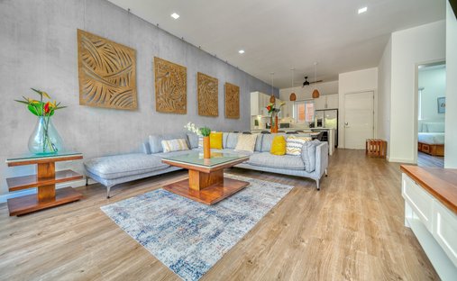 Condo in Coxen Hole, Bay Islands Department, Honduras 1