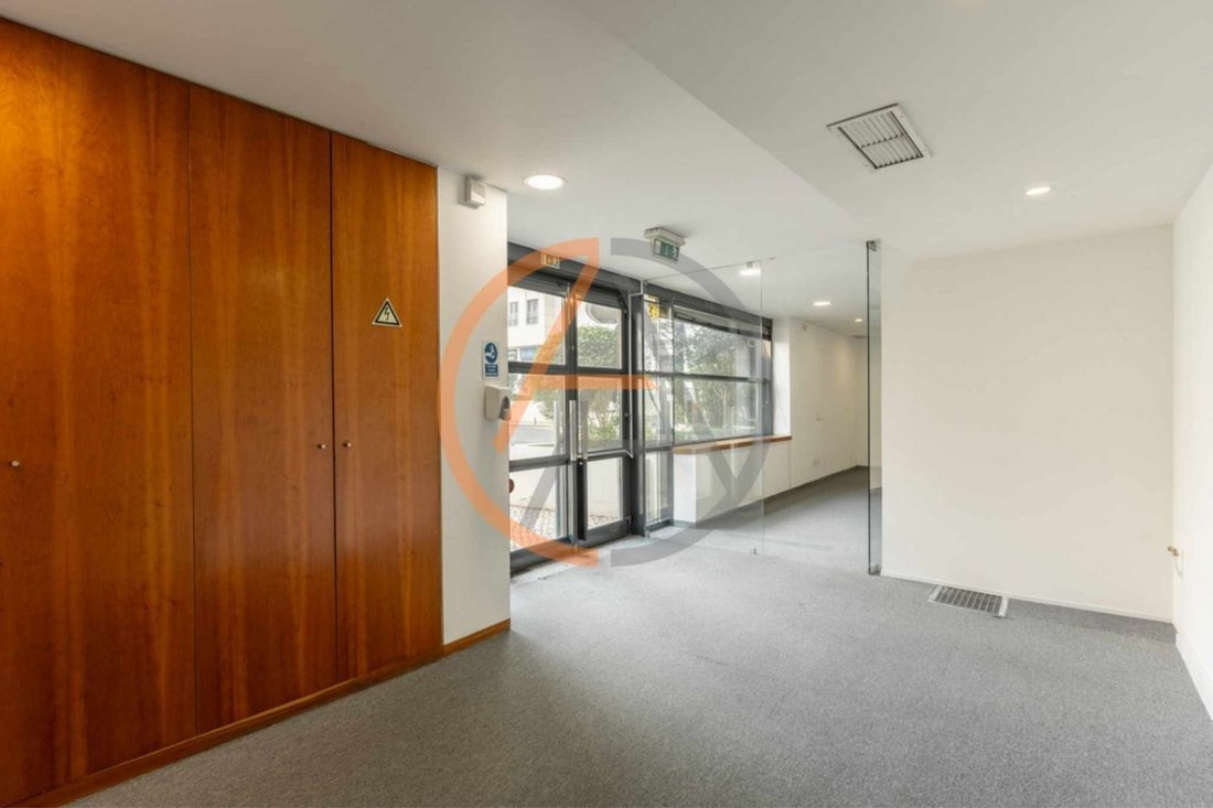 Apartment in Campolide, Lisbon, Portugal 5 - 17725503