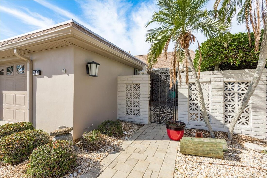 Condo in Madeira Beach, Florida, United States 4 - 17725670