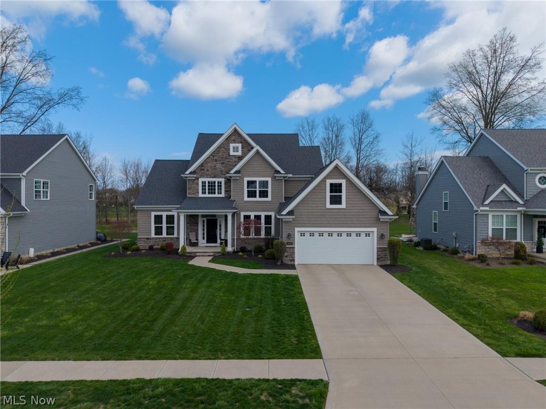 House in Avon Lake, Ohio, United States 1 - 17725669