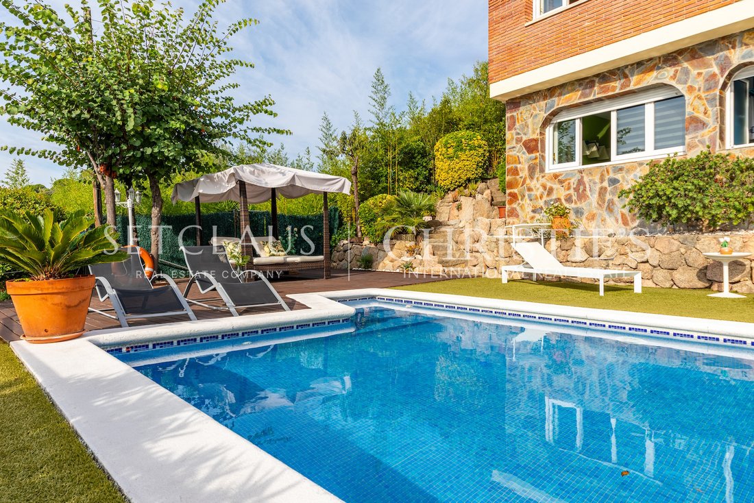 Chalet in Alella, Catalonia, Spain 3 - 17725829