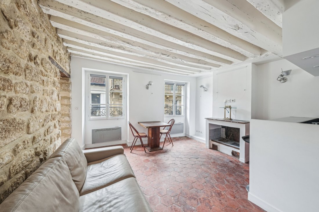 Apartment in Saint Germain des Prés, Paris 6e Arrondissement, Paris 2 - 17725872