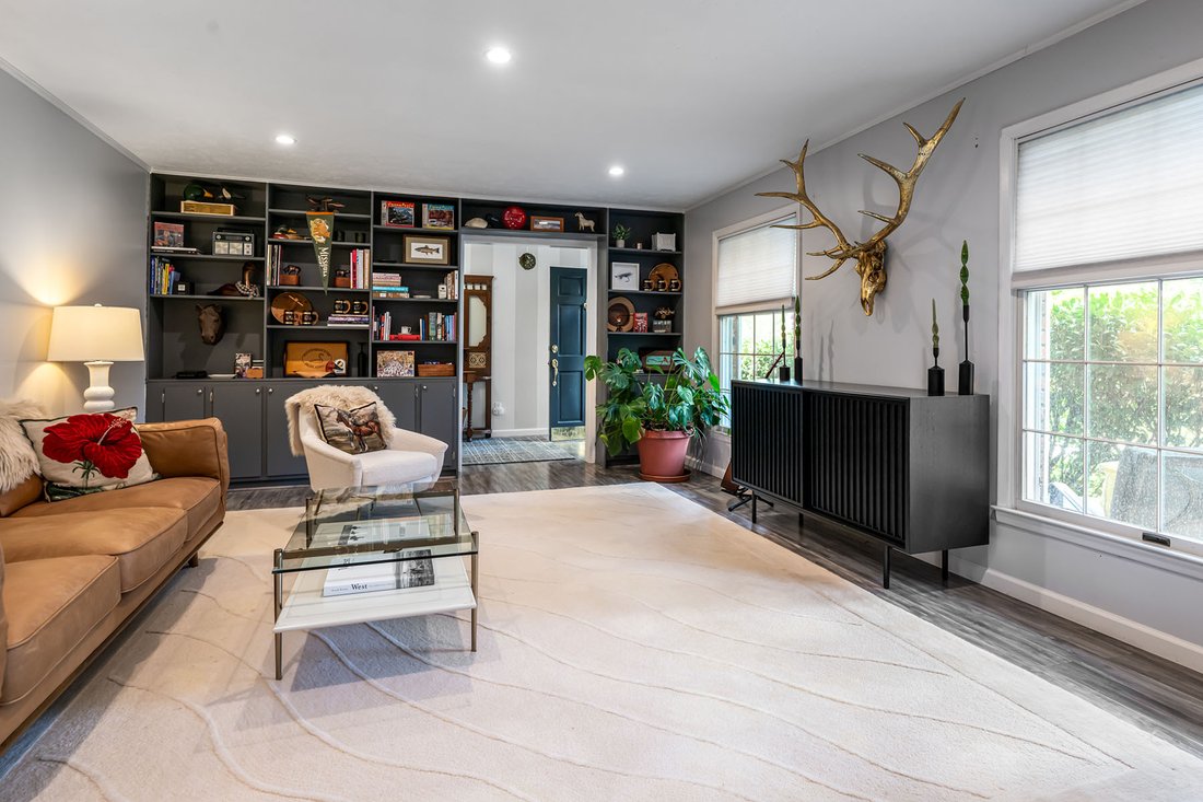 House in Laurel Park, North Carolina, United States 4 - 17725636
