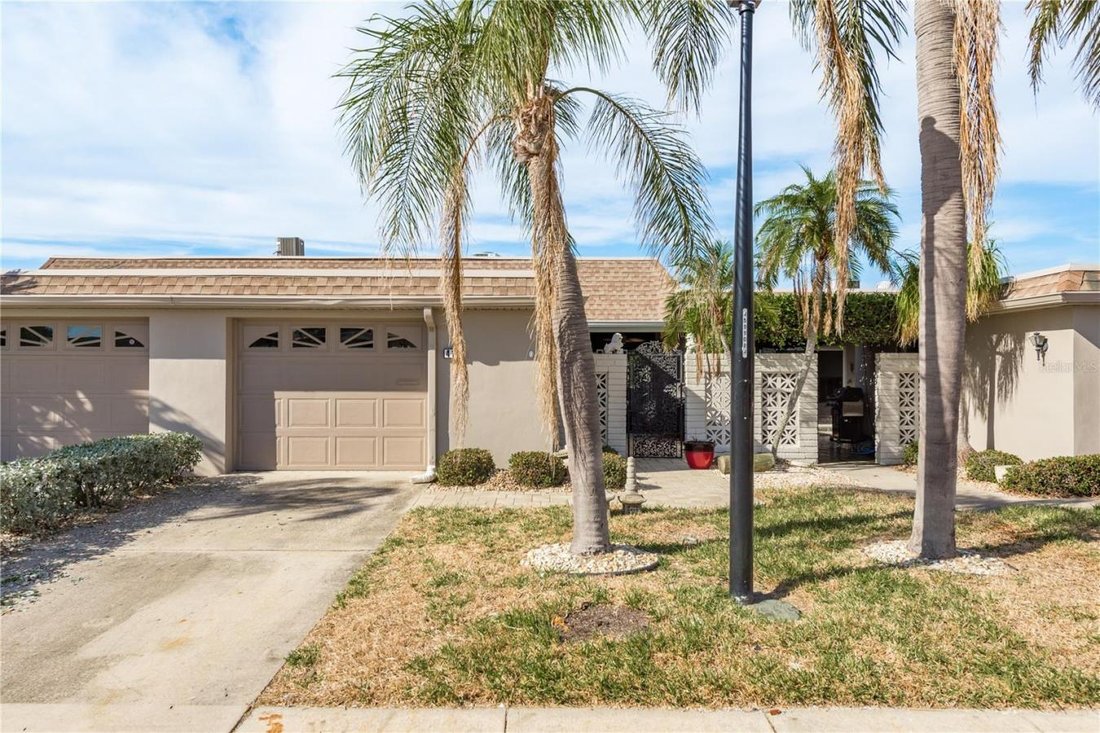Condo in Madeira Beach, Florida, United States 1 - 17725670