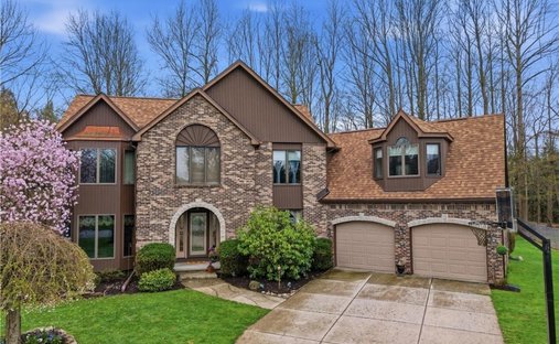 House in Lancaster, New York, United States 1