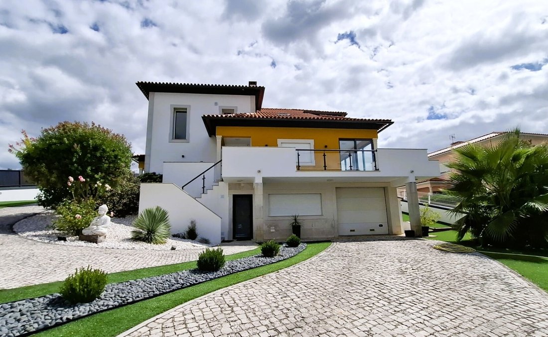House in Tomar (Sao Joao Baptista) e Santa Maria dos Olivais, Santarem District, Portugal 1 - 17725942