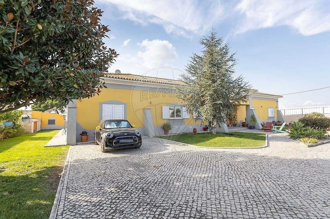 Villa in Pinhal Novo, Setubal, Portugal 2 - 14750024
