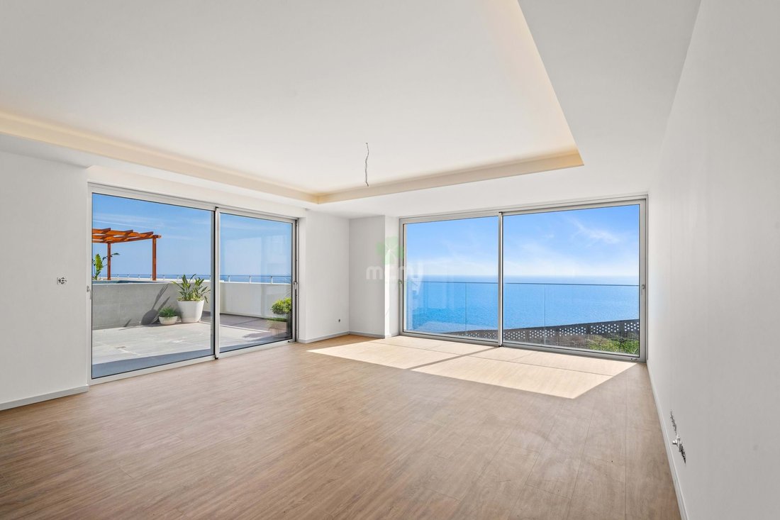 Apartment in Camara De Lobos, Madeira, Portugal 5 - 12838147