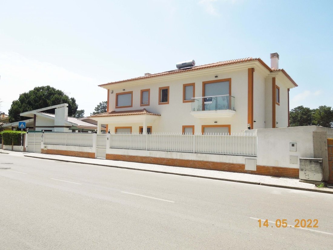 Villa in Corroios, Setubal, Portugal 3 - 16667083