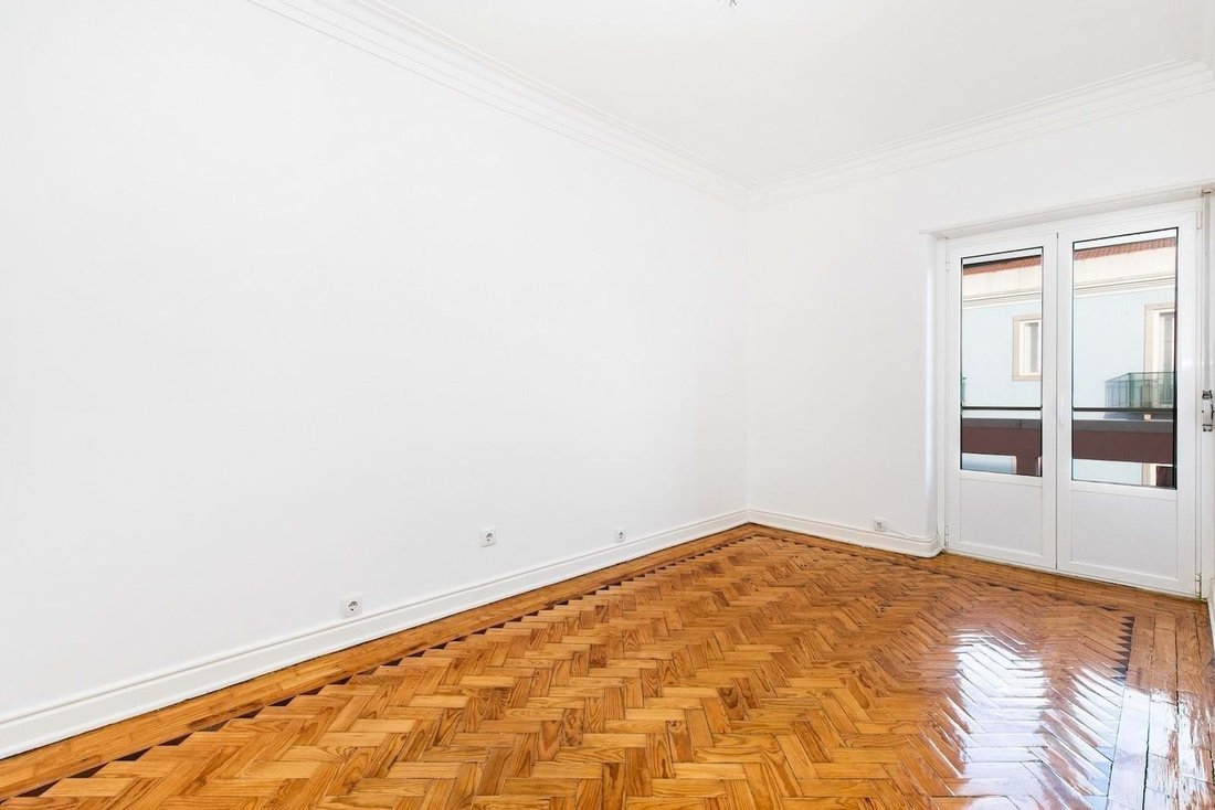 Apartment in Campo de Ourique, Lisbon, Portugal 2 - 16740745
