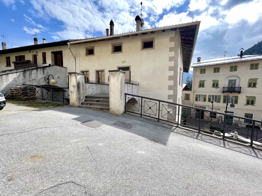 Estate in Male, Trentino – Alto Adige/Südtirol, Italy 3 - 17726097
