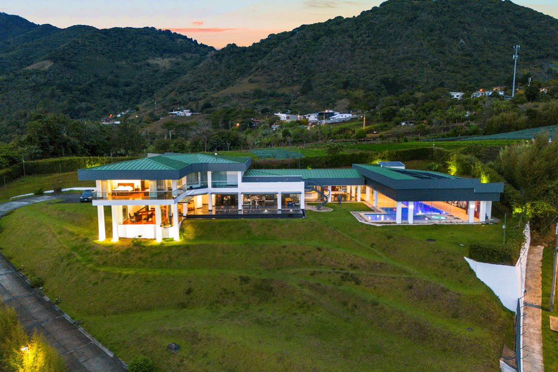 House in San Antonio, San José Province, Costa Rica 2 - 17088243