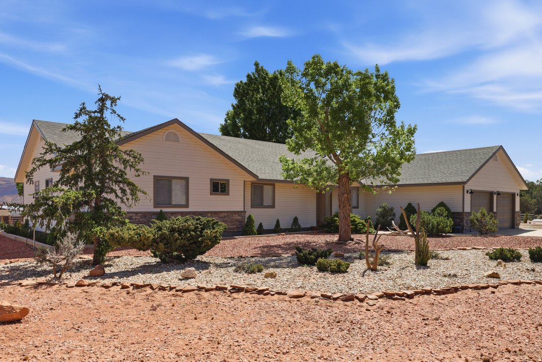 House in Kanab, Utah, United States 1 - 17450231