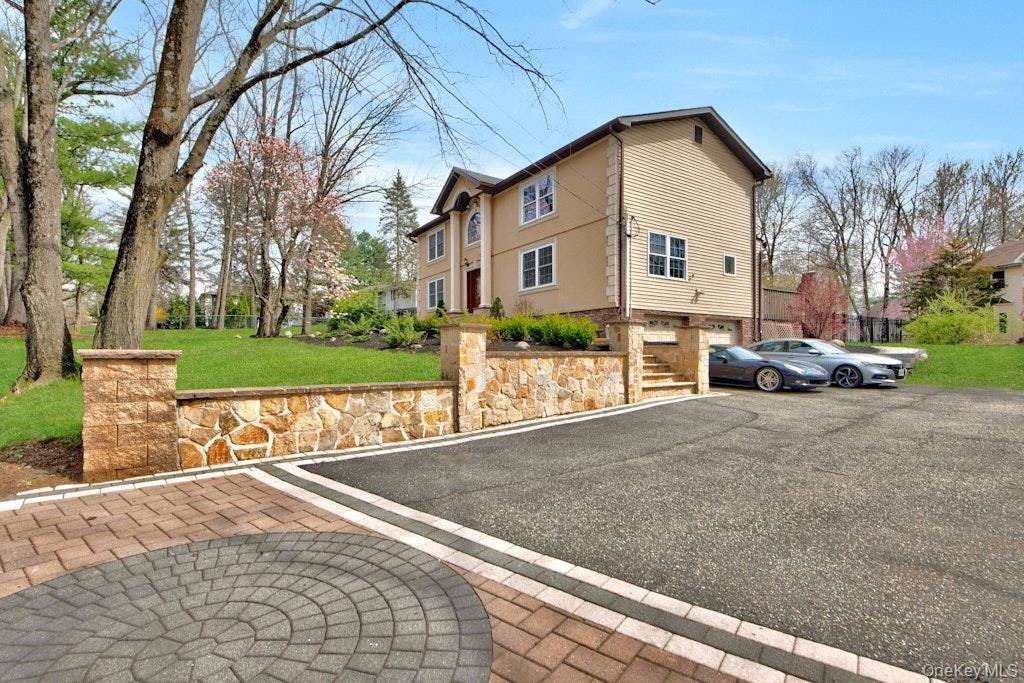 House in Montebello, New York, United States 5 - 17726210