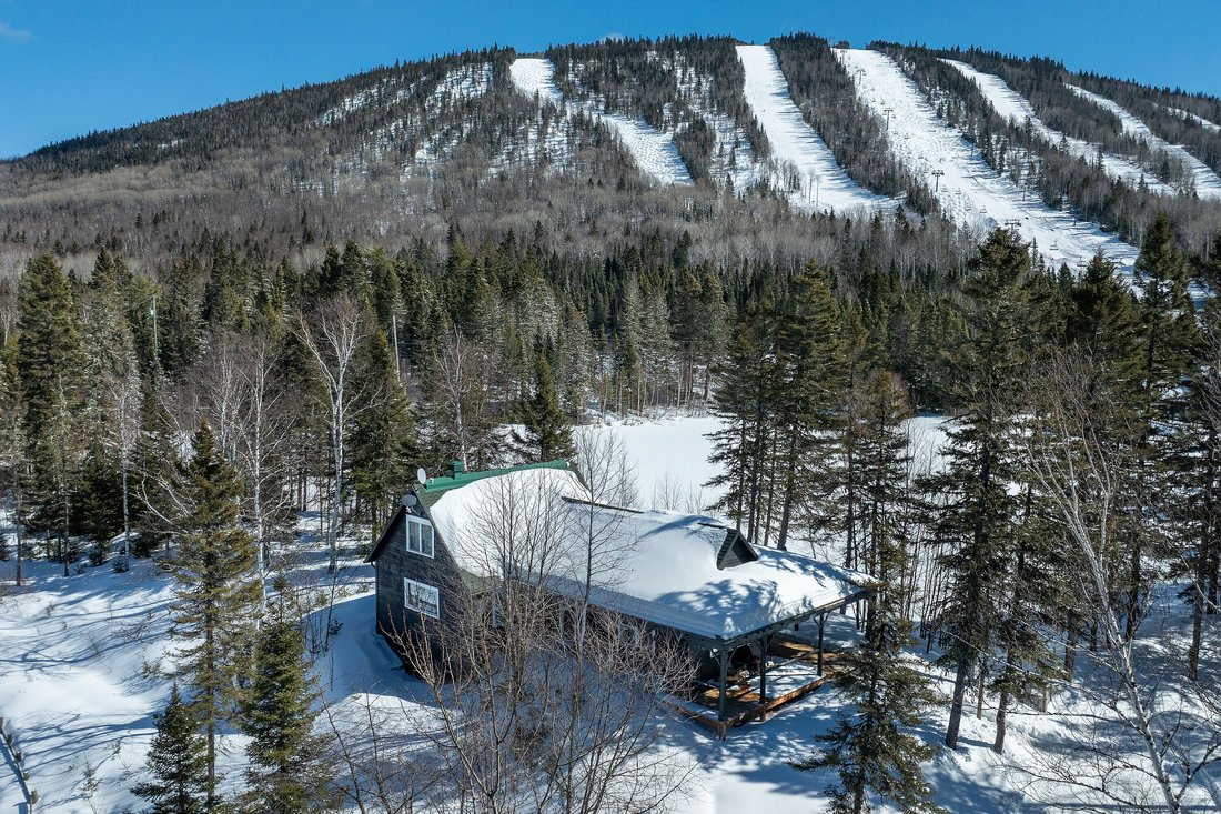 La Malbaie, Quebec, Canada 1 - 17726160