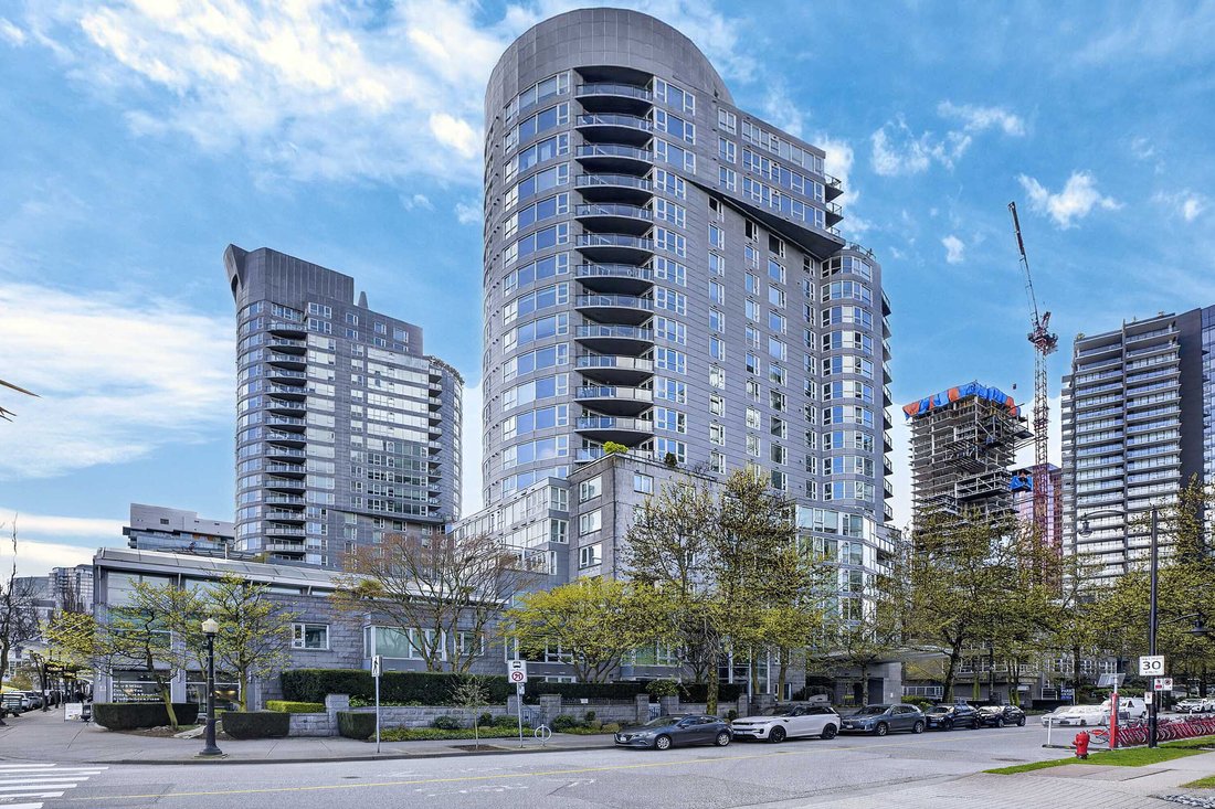 Condo in Vancouver, British Columbia, Canada 2 - 17726151