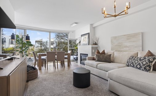 Condo in Vancouver, British Columbia, Canada 1
