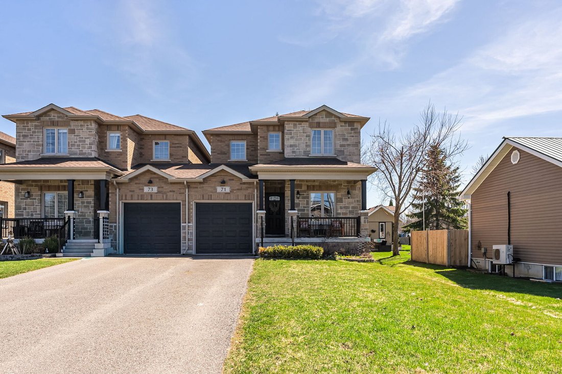 Townhouse in Georgina, Ontario, Canada 2 - 17726165