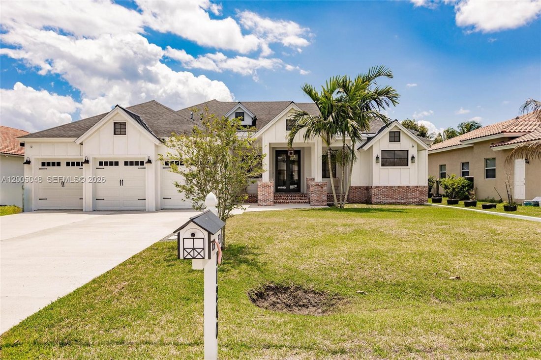 House in Plantation, Florida, United States 2 - 17729776