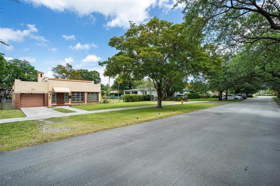 House in Miami Springs, Florida, United States 2 - 17729759