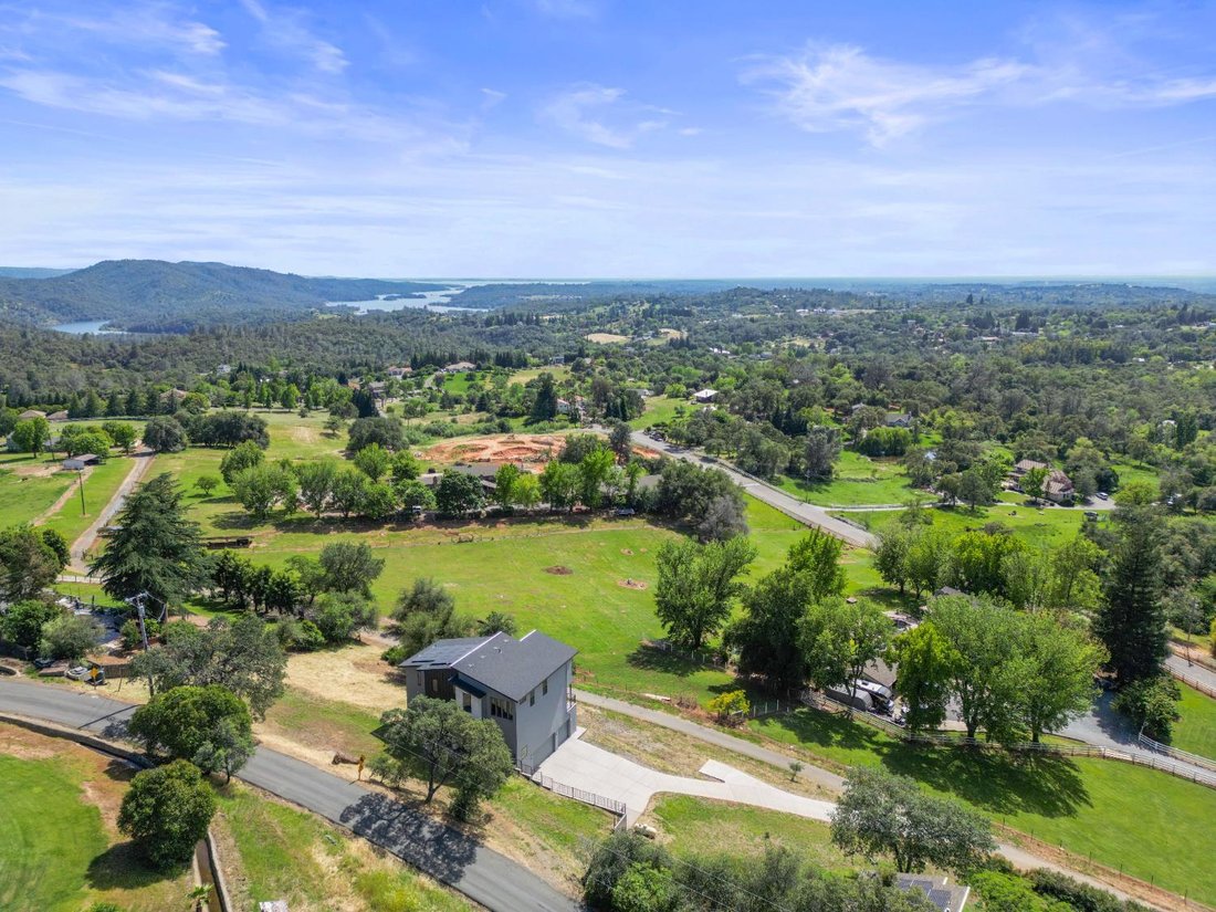 House in Auburn, California, United States 3 - 17729118