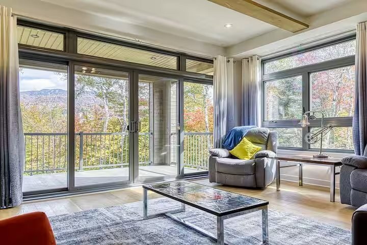 Condo in Mont-Tremblant, Quebec, Canada 3 - 17731121