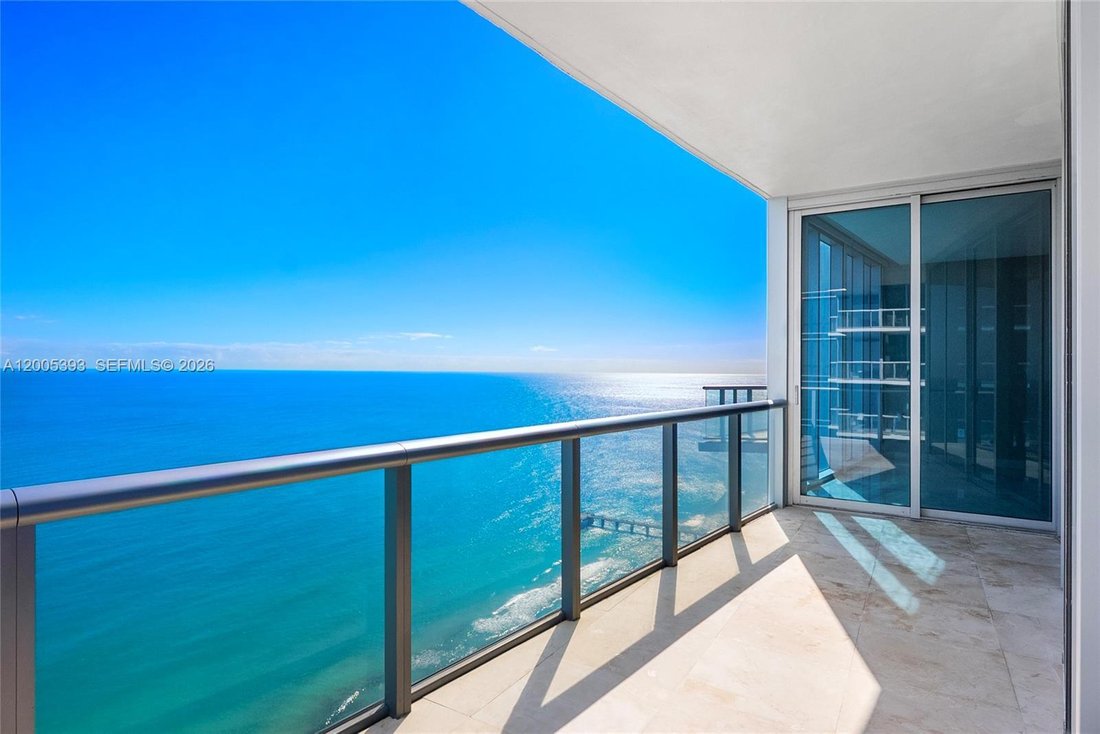 Condo in Sunny Isles Beach, Florida, United States 2 - 17729777