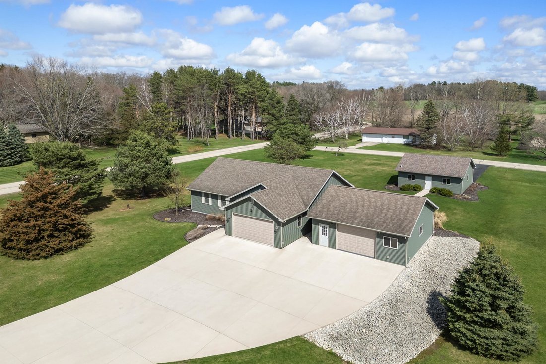 House in Green Lake, Wisconsin, United States 1 - 17728784