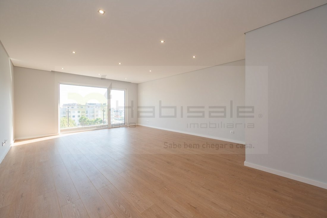 Apartment in Carcavelos e Parede, Lisbon, Portugal 1 - 17731029