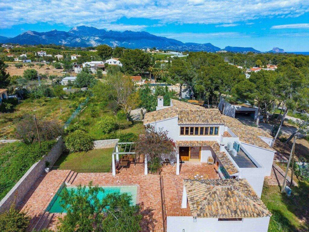 Villa in l'Alfas del Pi, Valencian Community, Spain 5 - 15138029
