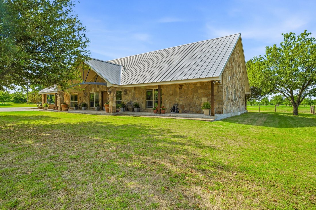 Farm Ranch in De Leon, Texas, United States 2 - 17728465