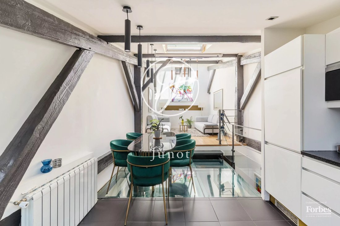 Apartment in La Fourche-Guy Môquet, Paris 17e Arrondissement, Paris 5 - 17629762
