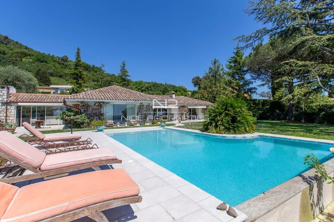 Villa in Plan de Noves, Vence, France 1 - 17727920