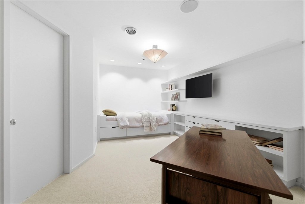 Condo in Boston, Massachusetts, United States 5 - 17727708