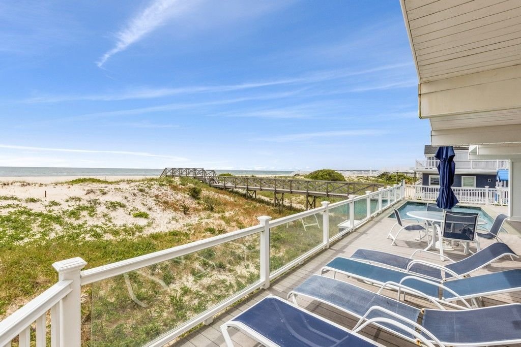 West Hampton Dunes, New York, United States 5 - 17727731