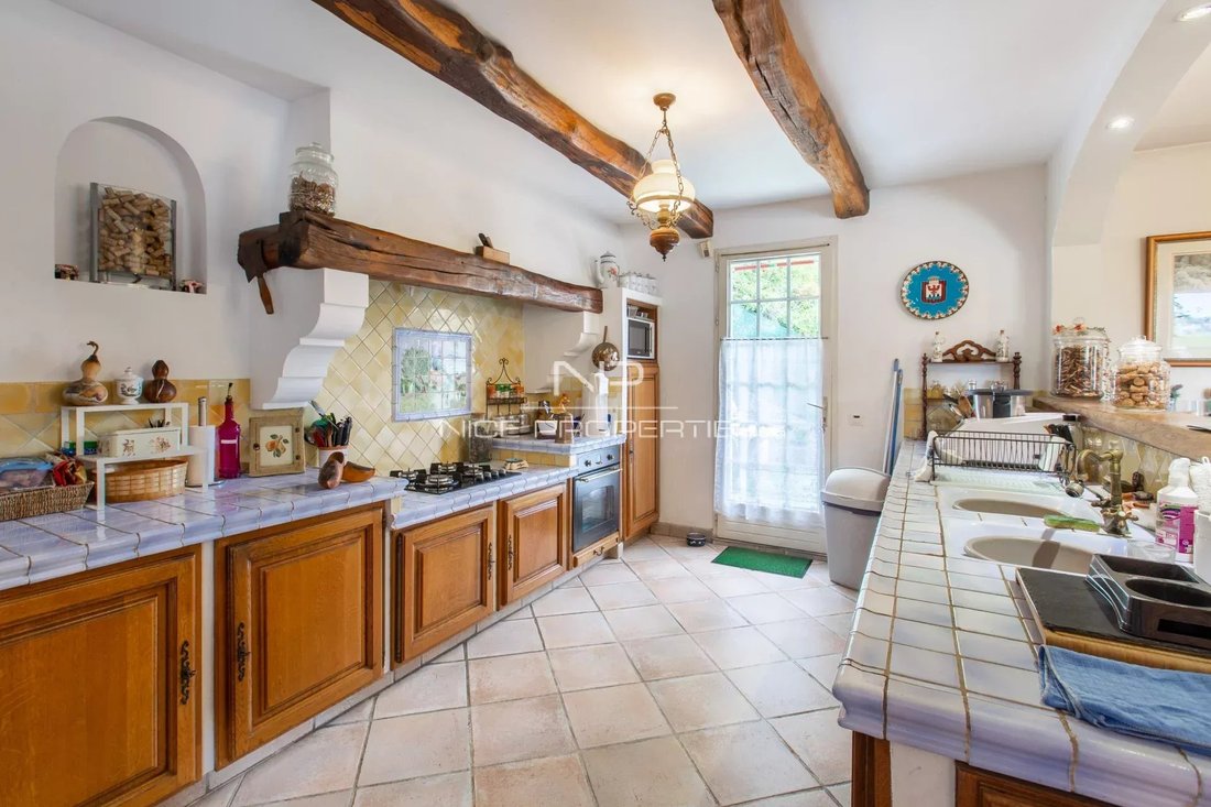 Villa in Nice, Provence-Alpes-Côte d'Azur, France 5 - 17727820