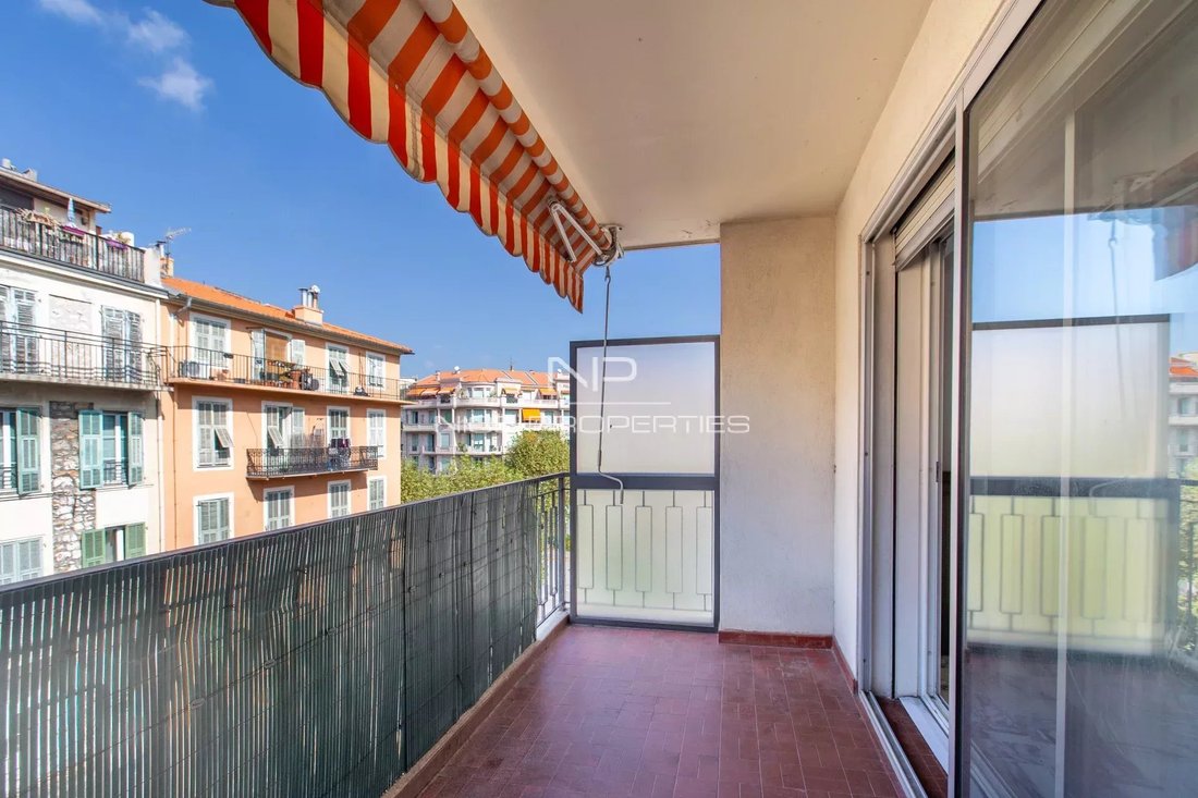 Apartment in Le Port, Nice, France 1 - 17727909