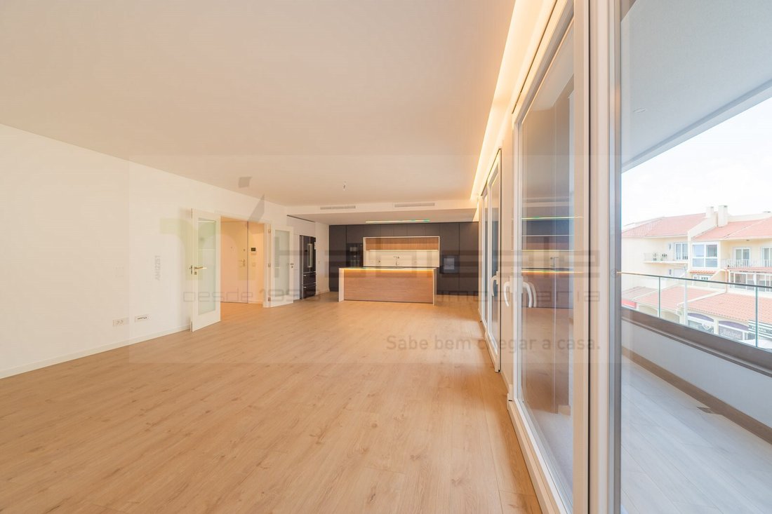 Apartment in Carcavelos e Parede, Lisbon, Portugal 1 - 17731022