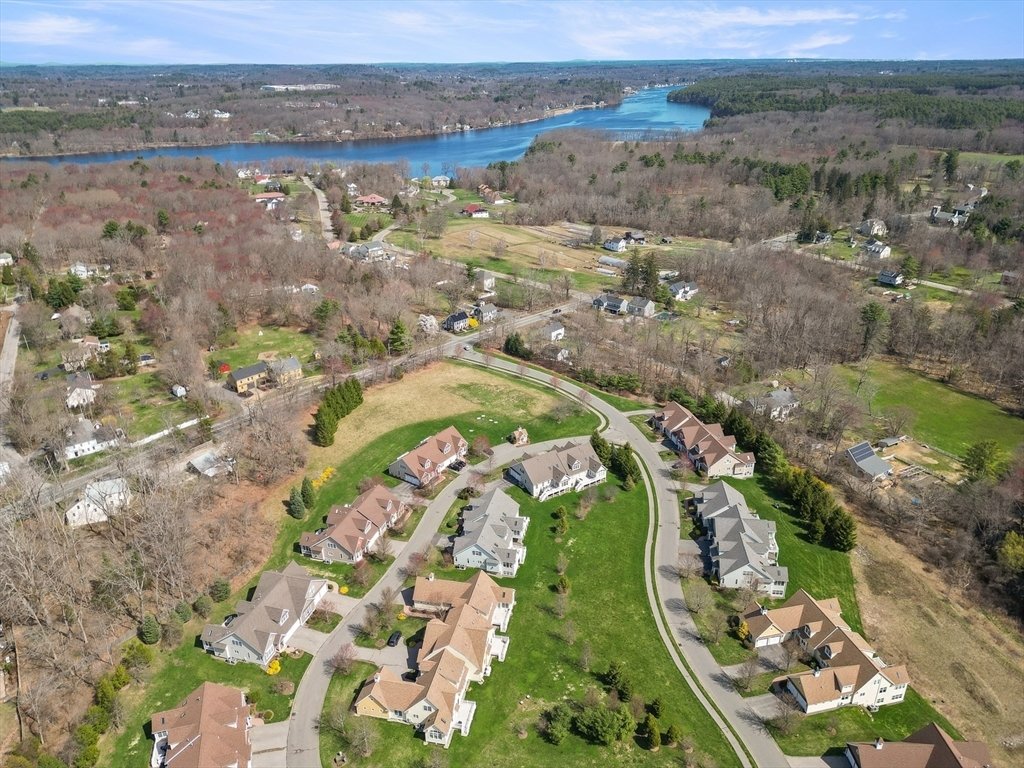 Condo in West Newbury, Massachusetts, United States 3 - 17731349