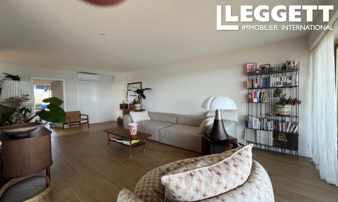 Apartment in Val de Cagne-Colline Route de Vence, Cagnes-sur-Mer, France 2 - 17730692