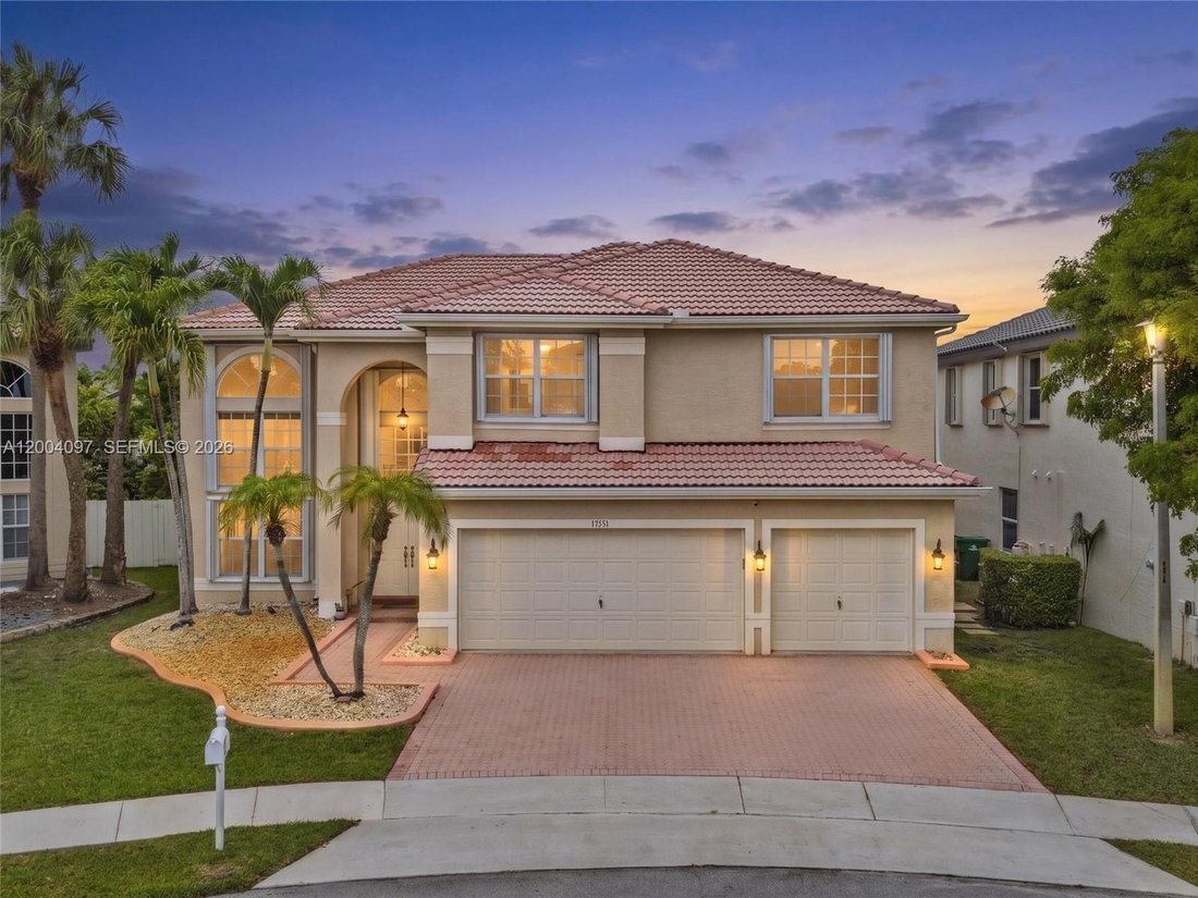 House in Miramar, Florida, United States 1 - 17727690