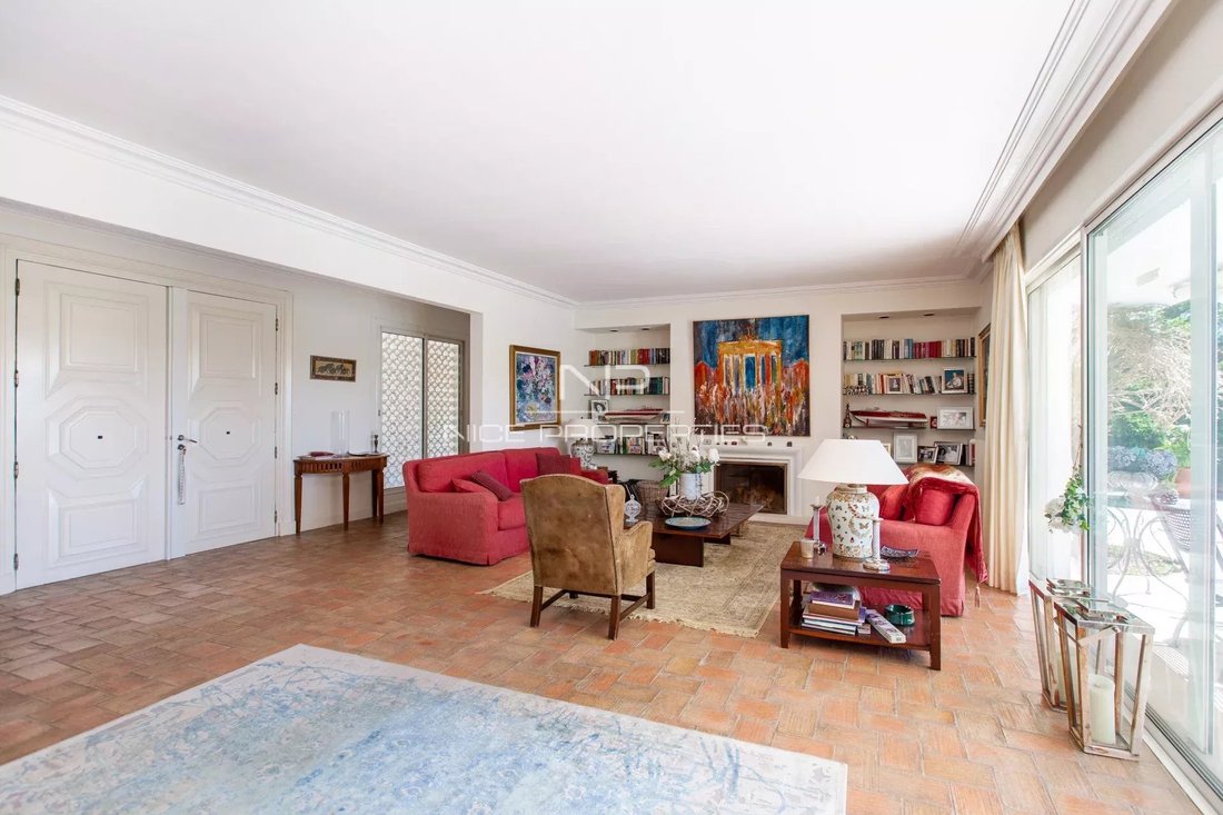 Villa in Plan de Noves, Vence, France 3 - 17727920