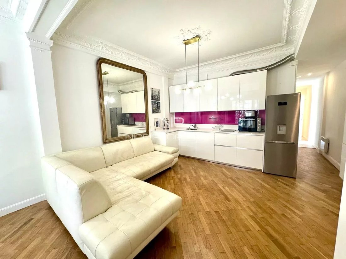 Estate in Nice, Provence-Alpes-Côte d'Azur, France 3 - 17727775