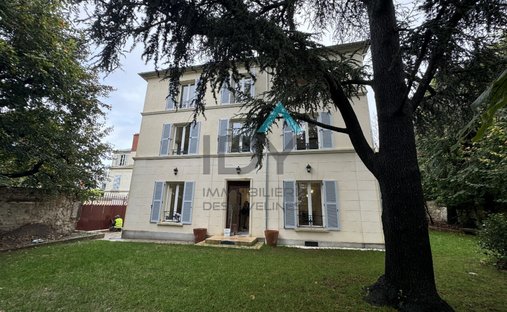 House in Forêt, Saint-Germain-en-Laye, France 1