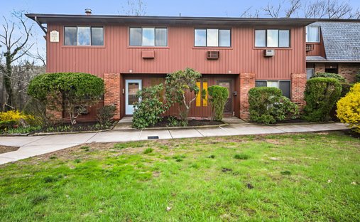 Condo in Montrose, New York, United States 1