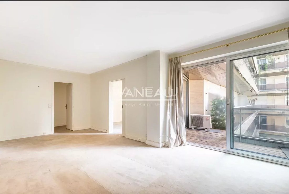 Apartment in Charles Laffitte, Neuilly-sur-Seine, France 2 - 17728056