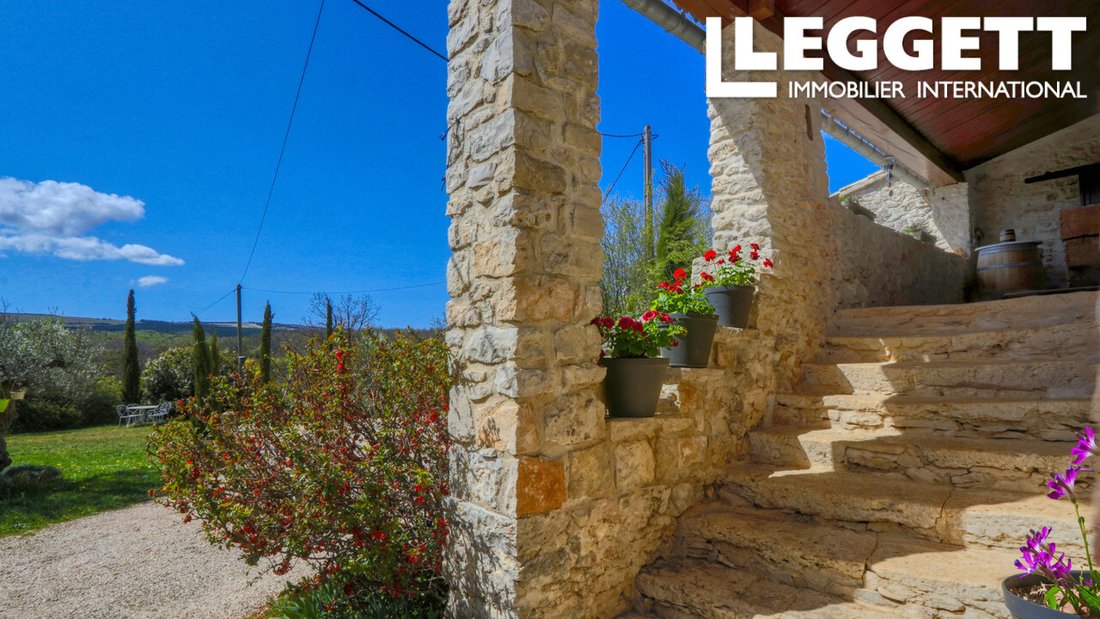 Villa in Simiane-la-Rotonde, Provence-Alpes-Côte d'Azur, France 3 - 14330436