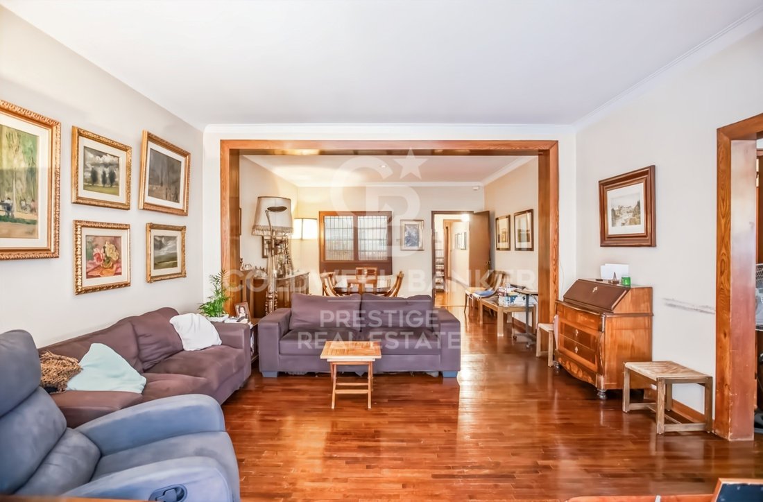 Apartment in Sarrià-Sant Gervasi, Barcelona, Spain 1 - 17730982