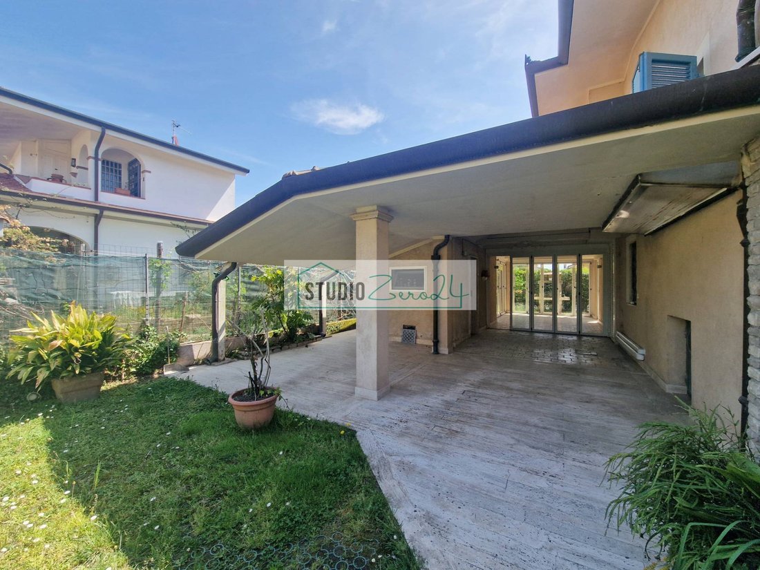 Villa in Capezzano Pianore, Camaiore, Tuscany 4 - 17732037